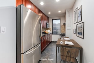 21-68 35th St Unit 2E, Astoria, NY 11105