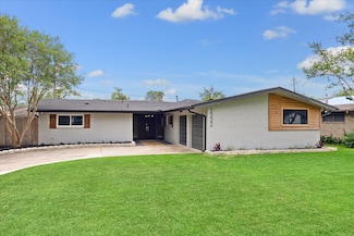 2222 Haverhill Dr, Houston, TX 77008