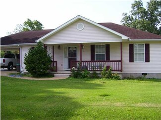 111 Cleo Dr, Chickamauga, GA 30707