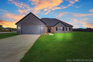 327 Wilson Pkwy, Durant, OK 74701