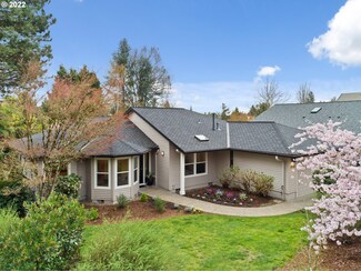 2542 Orchard Hill Ln, Lake Oswego, OR 97035