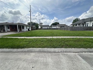416 Norton Ave, Arabi, LA 70032
