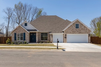 4877 N Marshall Ave, Fayetteville, AR 72764