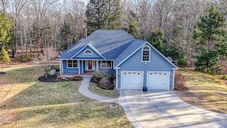 78 Chickadee Ln, Durham, ME 04222