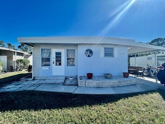 6724 Roosevelt Dr, Port Richey, FL 34668