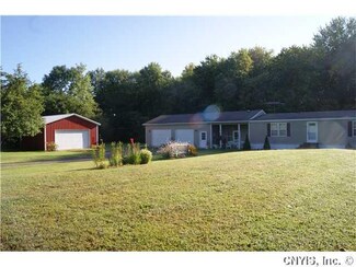 10370 Smith Rd, Weedsport, NY 13166