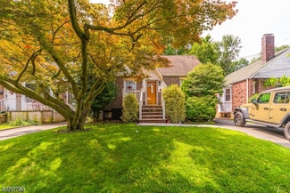 331 Salem Rd, Union, NJ 07083
