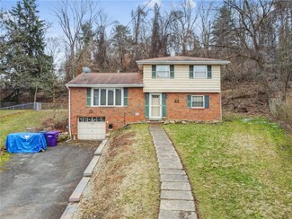 30 Riviera Rd, Pittsburgh, PA 15239