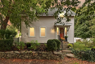 62 E Plain St, Wayland, MA 01778