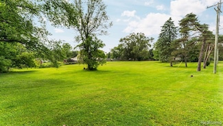 00 West St, Highland Township, MI 48380