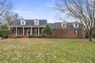 200 Bourbon Acres Rd, Paris, KY 40361