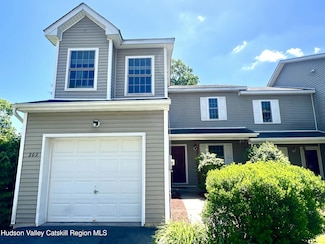 202 Hillside Ln Unit 44, Ellenville, NY 12428
