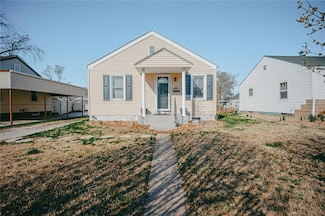 225 Haller Ave, East Alton, IL 62024