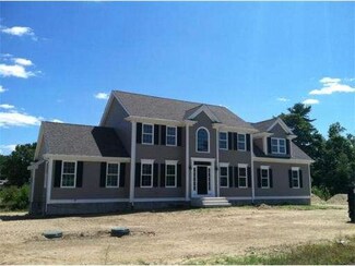 6 William Barton Dr, Tiverton, RI 02878