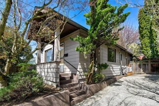 308 NW 70th St, Seattle, WA 98117