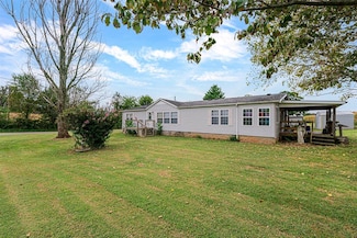 701 Bunch Rd, Cave City, KY 42127
