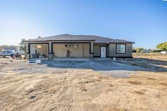 205505 E Finley Rd, Kennewick, WA 99337