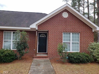 408 Crossway Cottages Ln Unit B, Statesboro, GA 30458