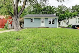608 Laurel St, Warrensburg, MO 64093