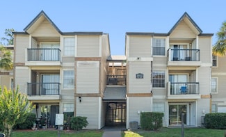 1932 Lake Atriums Cir Unit 69, Orlando, FL 32839