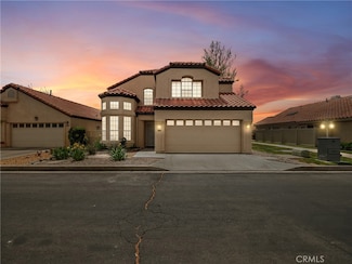 19185 Oak St, Apple Valley, CA 92308
