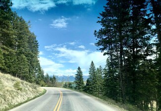 1400 Blacktail Rd, Lakeside, MT 59922