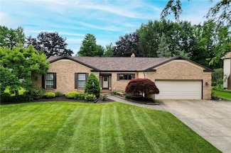 8016 Meloria Ln, Mentor, OH 44060