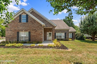 124 E Southwood Ln, Oak Ridge, TN 37830