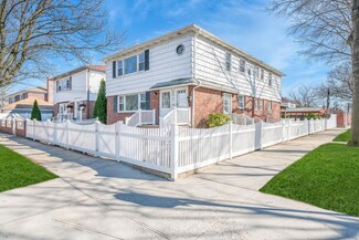 268-04 83rd Ave, New Hyde Park, NY 11040