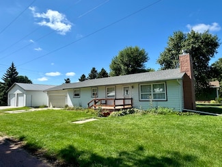 311 N 5th Ave, Stickney, SD 57375