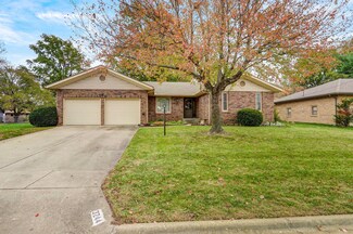 3244 N Fremont Ave, Springfield, MO 65803