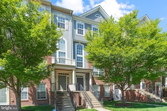 15577 John Diskin Cir, Woodbridge, VA 22191