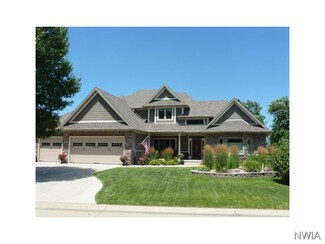 327 Inverness Trail, Dakota Dunes, SD 57049