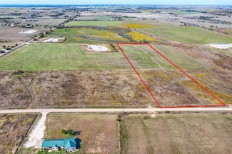 6632 Woodard Ave, Cleburne, TX 76033