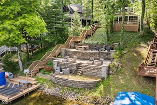 7082 Muskrat Dr, Nineveh, IN 46164