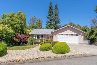 12 Executive Ave, Oroville, CA 95966