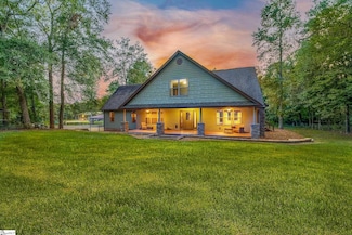 301 Little Valley Dr, Piedmont, SC 29673