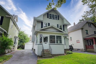 176 Crawford St, Rochester, NY 14620