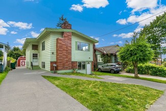 839 NE 89th St, Seattle, WA 98115