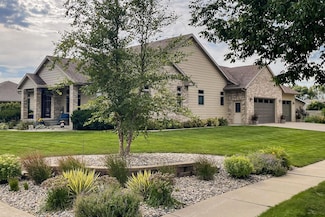 611 Summit Pass, Brookings, SD 57006