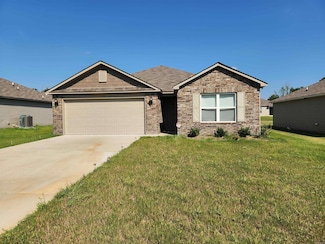 31 Avant Garde Dr, Little Rock, AR 72204