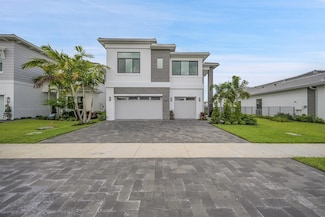 10040 Stockrun Dr, Palm Beach Gardens, FL 33412