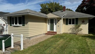 14 Turners Ave, Adams, MA 01220