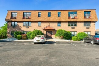 380 Front St Unit 1, Secaucus, NJ 07094