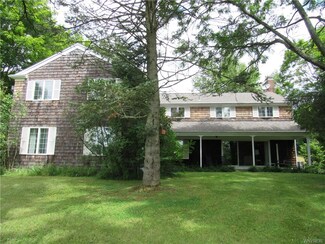 10430 Allen Rd, East Concord, NY 14055