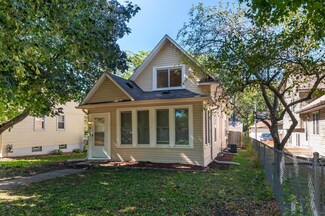 919 26th Ave SE, Minneapolis, MN 55414