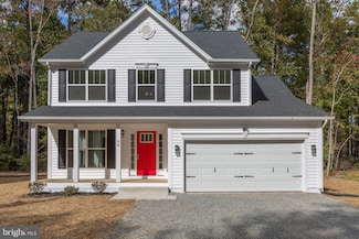 42 S Glebe Rd, Montross, VA 22520
