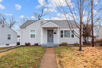 2000 Overland Dr, Saint Louis, MO 63114