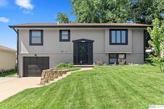15338 Monroe St, Omaha, NE 68137