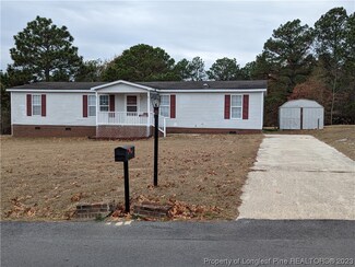 271 Eisler Dr, Lillington, NC 27546